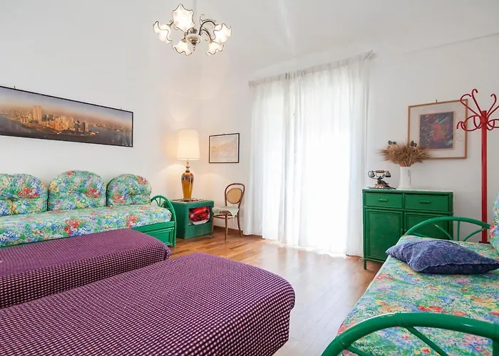 Chiesa Nuova With A Beautiful Sea View Positano