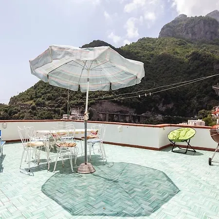 Chiesa Nuova With A Beautiful Sea View Apartamento Positano