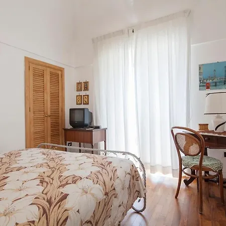 Chiesa Nuova With A Beautiful Sea View Apartamento Positano